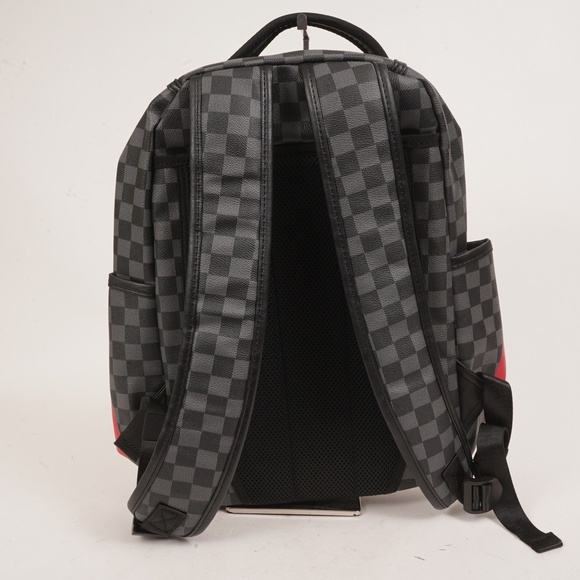 Grey Checkered Pattern Multi-Pocket Shark Teeth Graphic Leather Backpack NWOT - Picture 6 of 11